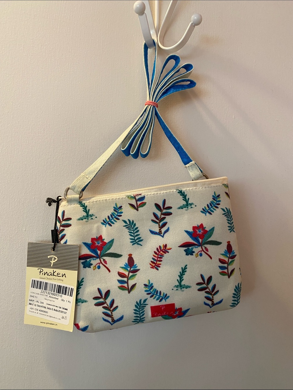 Pinaken Crossbody Pouch NWT in Cream and Blue